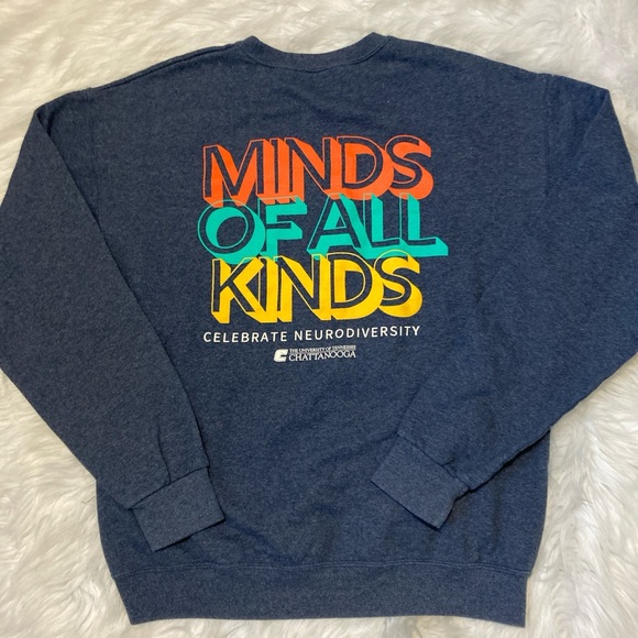 UTC Women’s Blue Sweatshirt with back print “MINDS OF ALL KIND” - Picture 4 of 5